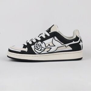 Kizo Rose From Concrete Black and Cream sneakers